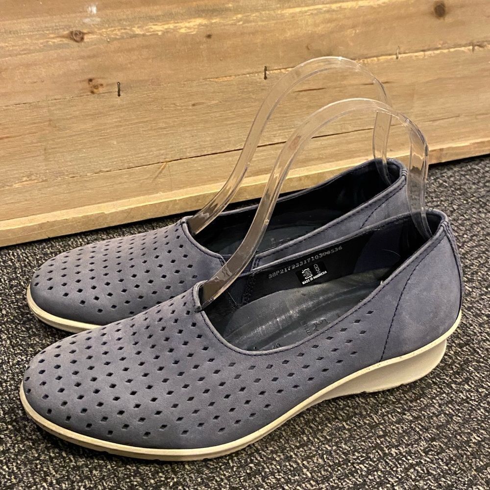 ✅Ecco Felicia Navy Blue Nubuck Perforated Slip On Loafer Shoe,